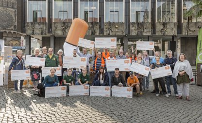 Gruppenbild Siegerehrung Kippen-Marathon | © Die Bremer Stadtreinigung